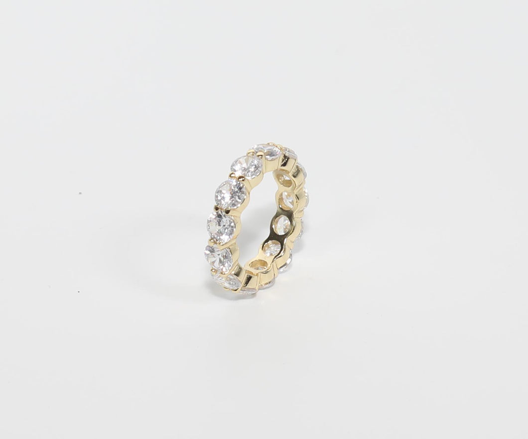 DIAMOND ETERNITY RING