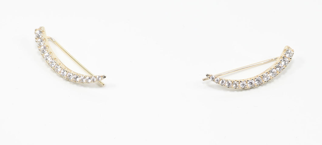 DIAMOND LINE AGAINST EAR GOLD EARRINGS